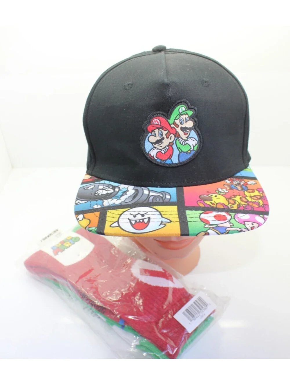 Nintendo Super Mario & Luigi Youth Snapback Hat One Size And 2 Pair Crew Socks